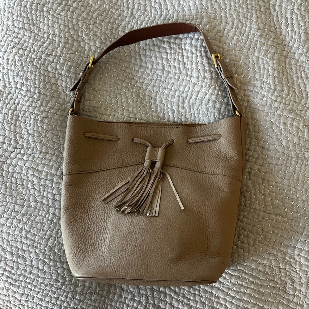 Gigi New York Tan Beige Grey Leather Bucket Bag